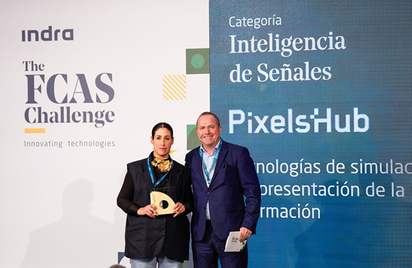 Imagen noticia:  Indra reconoce innovador proyecto de Pixelshub